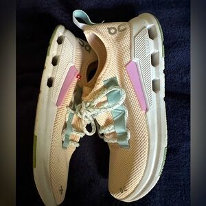 On Cloud Cloudeasy Shoes |Cloud Drift | Color:Fawn/Surf|Size: 8.5